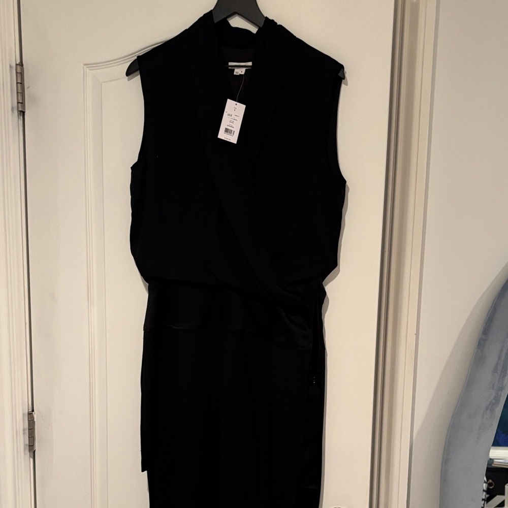 Helmut Lang Sleeveless Black Front Dress. Size 6 NWT